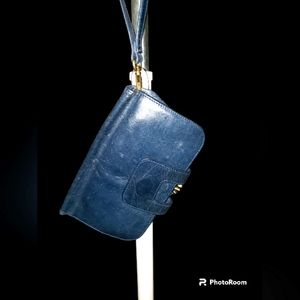 HOBO INTERNATIONAL LEATHER DOUBLE KISSED CLOSURE WRISTLET NWT